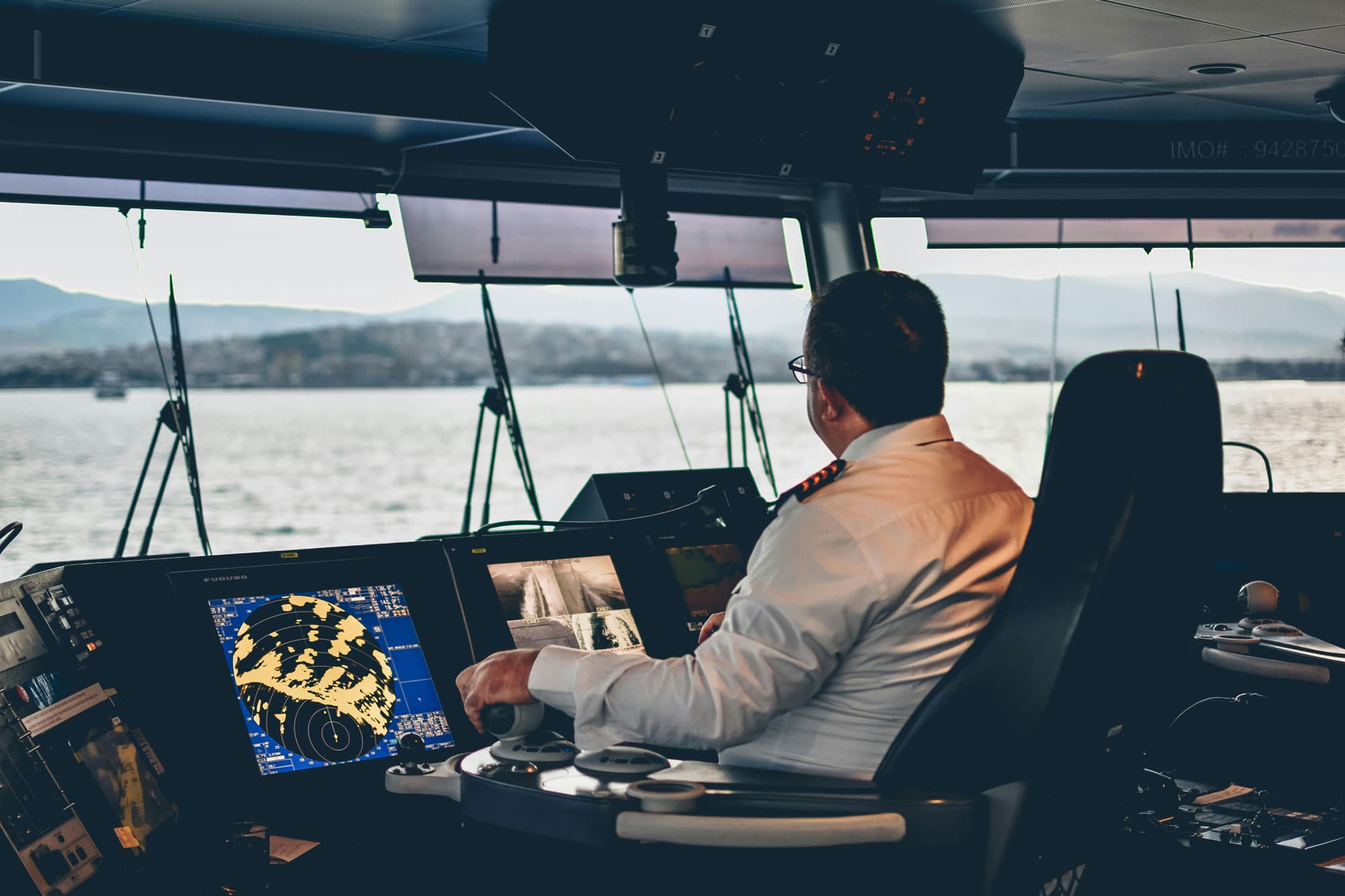 Project manager is like a boat captain